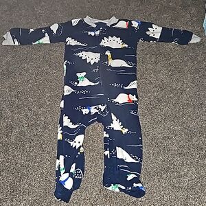 9 month 2 way zipper winter Dinosaur themed sleep and play.